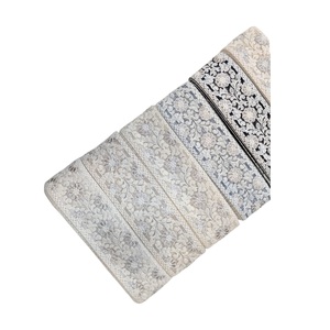 Cintas de encaje de algodón de alta calidad para diseñadores, hilo de ganchillo, lentejuelas bordadas a máquina, decoración para vestidos, precio al por mayor - Product Image 1