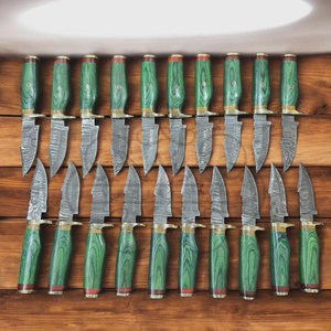 Lot de couteaux de chasse Damas mixtes avec étui – Livraison immédiate, stock disponible, vente en gros uniquement, option de sélection et d'assemblage de couteaux - Product Image 1