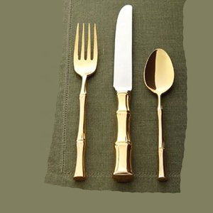 Ensemble de cuillères de service en acier inoxydable avec poignée faite à la main Couverts classiques bon marché Cuillères de haute qualité pour hôtel - Product Image 3