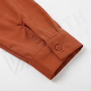 Abaya pour femmes confortable et respirante, couleur unie personnalisable, prix abordable, fabrication professionnelle. - Product Image 5