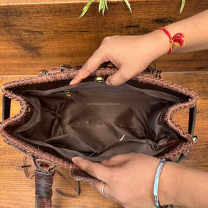 ODM OEM Nouveaux sacs fourre-tout à franges en cuir de vachette véritable de haute qualité Vente à chaud Sacs à bandoulière Sac à main de luxe élégant pour femmes - Product Image 6