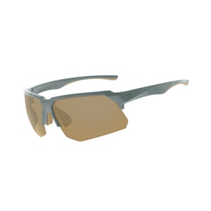 Lunettes de sport de sécurité à lentille transparente Uv400 Lentille optique intérieure Lunettes de soleil de randonnée pour hommes - Product Image 1
