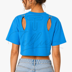 Crop tops pour femmes de haute qualité, fabriqués dans les meilleurs matériaux, prix raisonnable, style unique, crop tops légers pour femmes, chemises crop pour femmes - Product Image 2