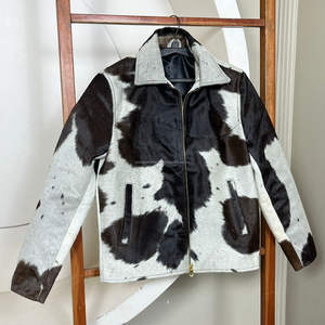 แจ็กเก็ตสั้นหนังวัวแท้สำหรับผู้หญิงแจ็กเก็ตมอเตอร์สำหรับขี่มอเตอร์ไซค์ให้ความอบอุ่นดีไซน์ใหม่ล่าสุด - Product Image 4