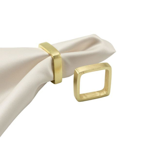 Anneau de serviette rond en métal moulé argenté avec finition patine organique, durable et écologique, en alliage de zinc, pour la maison (vente en gros) - Product Image 4