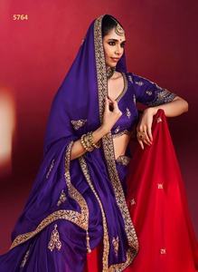 Sari de seda ligero de última moda y alta demanda para damas, disponible al mejor precio de proveedor indio. - Product Image 1