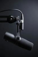 Édition vidéo de podcasts les plus vendus pour les créateurs de contenu avec intégration des sous-titres, compatible avec les réseaux sociaux, disponible à la vente