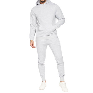 Ensemble de survêtement gris à capuche pour homme, pantalon de jogging en coton pleine longueur, tenue décontractée et sportive, couleur unie, respirant, coupe régulière, style automne - Product Image 1