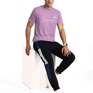 Camiseta de hombre de alta calidad con tacto suave para un estilo de vida informal y comodidad diaria. - Product Image 5