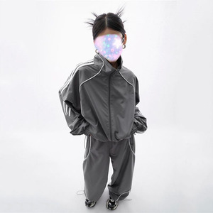 Survêtement 2 pièces streetwear 100 % nylon, poids moyen, faible MOQ, nouveau design, qualité supérieure, coupe oversize, coupe-vent uni, prix de gros - Product Image 5