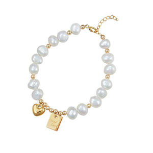 Bracelet en perles d'eau douce naturelles de style baroque pour filles, design de perles en forme de cœur haut de gamme, bracelet de charme tendance transfrontalier - Product Image 5