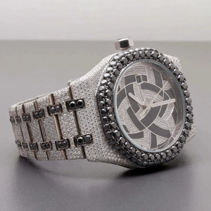 Reloj Deportivo de Lujo Unisex de Cuarzo con Correa de Acero Inoxidable, Cristal de Zafiro, Bisel de Diamantes Analógico para Regalo - Product Image 2
