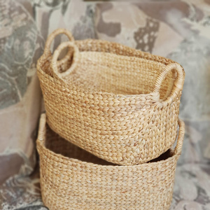 Panier de rangement multifonctionnel et polyvalent en jacinthe d'eau tressée, forme ovale, écologique, avec poignée, pour la maison - Meilleures ventes - Product Image 4