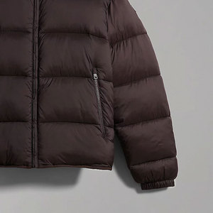 Customized Men Puffer Jacket Padded Bubble Down Puffer Jacket High Quality Polyester Nylon Material Men's Bubble Puffer Jackets - Product Image 5