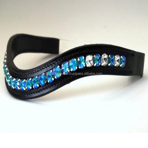 Bande de sourcils de cheval en cuir noir rembourré, fait à la main, incurvé, canal vide, grands cristaux bleus incrustés avec une couture de bord durable - Product Image 3