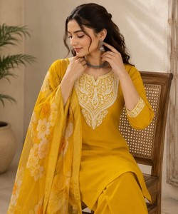 Ensemble haut et bas brodés avec dupatta, vêtements ethniques pour femmes, prêt-à-porter pour les fêtes, style Inde Pakistan 86045 SAHAJANAND- SI:-395 - Product Image 4
