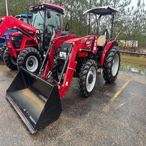 Tracteur agricole puissant Case IH Farmall 50A, conçu pour des opérations sur le terrain efficaces, une manutention fiable et une productivité optimale. - Product Image 6