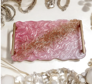 Bandeja de Servicio de Resina Epoxi Rosa Artificial Hecha a Mano, con Asas Doradas, Personalizada, Decorativa, Estilo Europeo, Artesanía Tayyab - Product Image 4