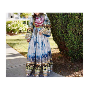 Vestido largo de ropa cultural afgana para mujer con bordados y diseños tribales - Product Image 5