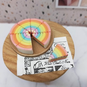 Figura de Resina de Pastel Arcoíris, Mini Adorno de Postre, Decoración Artesanal Pintada a Mano, para Manualidades, para Mayores de 14 Años - Product Image 5