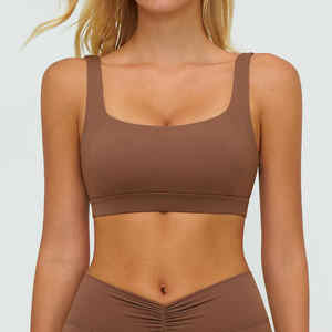 Soutien-gorge de sport moulé à maintien élevé, couleur personnalisée, avec logo frontal, pour femme, grandes tailles, idéal yoga, pour le Pakistan - Product Image 1