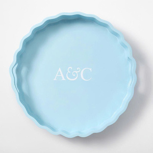 Plateau de service décoratif en laque festonnée fait main pour la décoration de la maison, organisateur de cuisine, design durable et moderne - Product Image 3