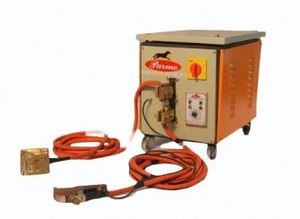 เครื่องเชื่อมแบบจุดประสิทธิภาพสูง กำลังไฟฟ้าเข้าสูงสุด 10 กิโลโวลต์แอมแปร์ สำหรับใช้งานในอุตสาหกรรม แรงดันไฟฟ้า 220 โวลต์ - Product Image 2