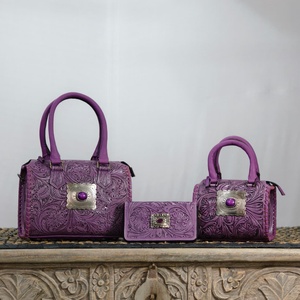Bolso de Mano Ligero de Cuero Genuino Morado de Alta Calidad con Diseño Floral Grabado, Cierre de Cremallera, Poliéster, Bolso de Viaje de Lujo - Product Image 5