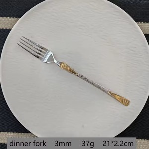 Juego de cubiertos metálicos de moda en la industria, ideal para restaurantes, hoteles, servicios de catering, bodas y mercados de suministro al por mayor. - Product Image 4