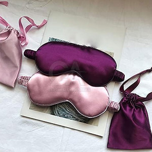 Cache-œil en soie élégant pour femme – Accessoire de sommeil luxueux et doux pour la nuit - Product Image 3