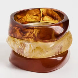 Brazaletes de Resina de Lujo, Pulseras Artesanales con Acabados Brillantes para un Estilo Único y Sofisticado POR AFZA ENTERPRISES - Product Image 1