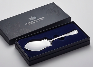 Vintage Style Cake Server With Lightweight Handle Dishwasher Safe Perfect <b>For</b> Wedding Dessert Table And Party Use - Product Image 4