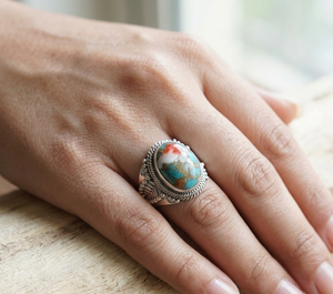 Bague artisanale vintage en argent sterling plaqué or avec turquoise naturelle en forme d'œuf sertie clos, bijou bohème fait main, cadeau - Product Image 2