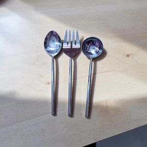 ชุดช้อนส้อมโลหะเคลือบเงา ด้ามยาว ดีไซน์มินิมอล อุปกรณ์สำหรับเดินทาง - Product Image 4