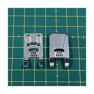 Pièces détachées pour machine à coudre SECO 40219632, pied à cordon en acier à 7 trous, fabrication taïwanaise, pour vêtements et usage domestique - Product Image 1