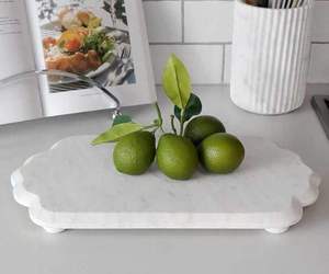 Plateau de service moderne en marbre naturel, plateau décoratif en pierre de haute qualité pour fruits, collations, thé, café ou ornements, à prix abordable - Product Image 1