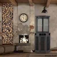 Meuble bar moderne en bois de qualité supérieure avec portes à panneaux finition crème, poignées en laiton, compartiment de rangement pour vin, meuble autoportant pour la maison