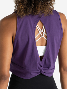 Débardeur court côtelé blanc uni de haute qualité pour femmes, personnalisé avec logo OEM, vente en gros - Product Image 3