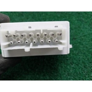 ECU และโมดูลคอมพิวเตอร์มือสองสำหรับรถยนต์ซีรีส์ 7 รุ่น 694198401 - Product Image 3
