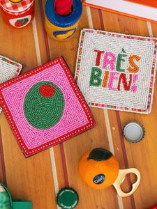 Sous-verres ronds en verre avec texte coloré et motif citron, tapis classiques faits à la main, écologiques et durables pour la décoration de table - Product Image 5