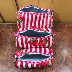 Estuche de Maquillaje de Tres Piezas Reutilizable con Cierre de Cremallera, Diseño de Frutas, Acolchado, de Algodón Ecológico, para Primavera/Invierno - Product Image 1