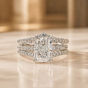 Elegante Anillo de Compromiso de Plata de Ley 925 con Moissanita de Corte Radiante de 3.5Ct y Anillo de Boda para Mujer en Venta - Product Image 4