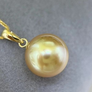 Pendentif en perle d'or de Nanyang de base, niveau débutant, or 18 carats, boucle en forme de grain de melon, avec des breloques en perle d'or ronde épaisse de 11-12 mm - Product Image 2