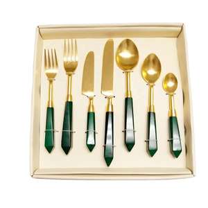 Ensemble de couverts en métal de qualité supérieure pour mariage, anniversaire, ou réception, finition élégante et luxueuse pour la table de restaurant - Product Image 5