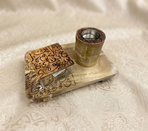 Nuevo Set de Incienso Religioso de Sándalo Natural con Bandeja de Bakhour con Incrustaciones de Hueso, Soporte Geométrico de Aromaterapia para Escritorio y Decoración del Hogar - Product Image 1