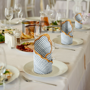 Serviettes en coton rayées bleues faites à la main Ridhi de 18 pouces avec broderie jaune festonnée, classiques pour les mariages, les fêtes, les événements, la décoration de la maison - Product Image 4