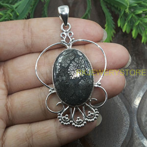 Colgante de Plata de Ley 925 con Marcasita, Diseño Ovalado Vintage Hecho a Mano, Joyería Elegante, Regalo para Mujer, Collar para Hermana - Product Image 5