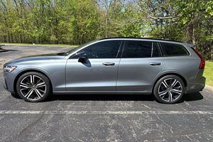 OFFRE JUSTE 2020 V60 T5 R-DESIGN - Product Image 5