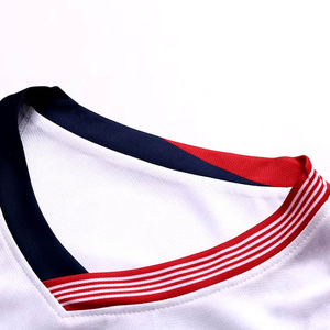 เสื้อฟุตบอลแบบแห้งเร็วสั่งทำพิเศษ เสื้อผ้ากีฬาโพลีเอสเตอร์ที่ใส่สบาย - Product Image 3