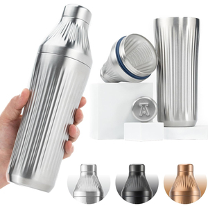 ชุดเชคเกอร์ค็อกเทลไฮบริดรุ่น Elevated Craft Diamond Edition พร้อมฉนวนกันความร้อนและดีไซน์ตกแต่งอย่างมีศิลปะ เหมาะสำหรับงานปาร์ตี้และงานแต่งงาน - Product Image 6
